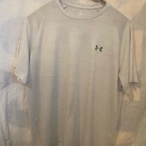 Under Armour Men's Light Gray Short Sleeve Tee